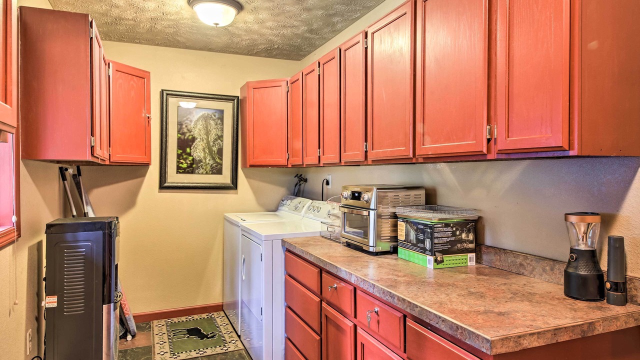 Photo of Bedroom in Troy