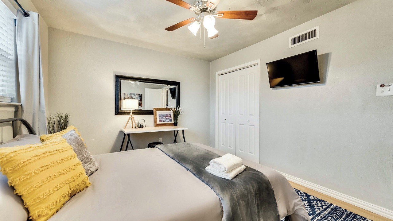 Photo of Bedroom in Old East Dallas
