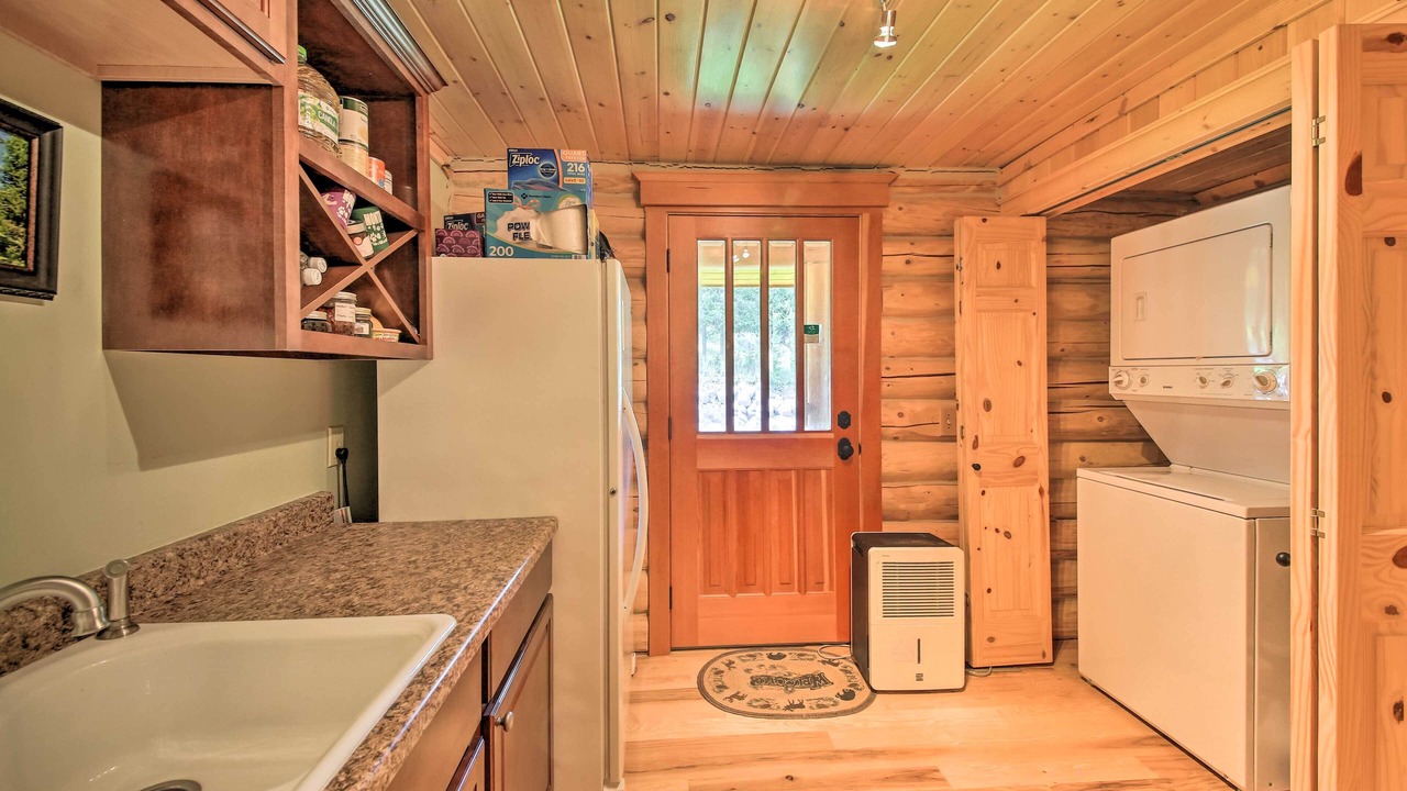 Photo of Bedroom in Troy