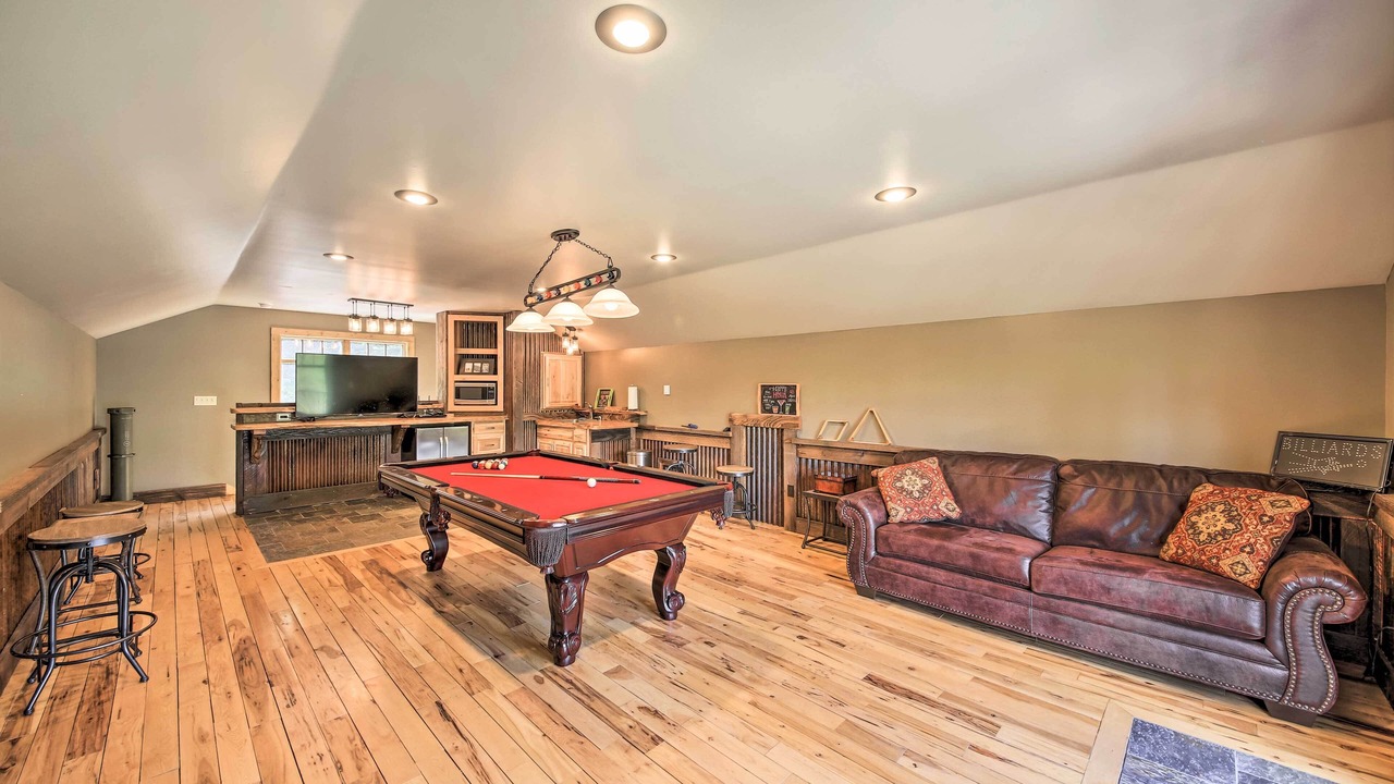 Photo of Bedroom in Troy