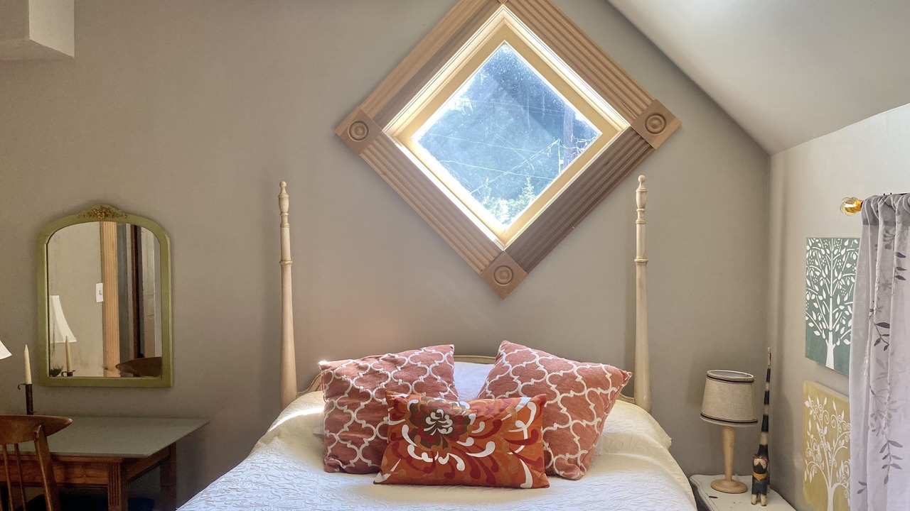 Photo of Bedroom in Wallace