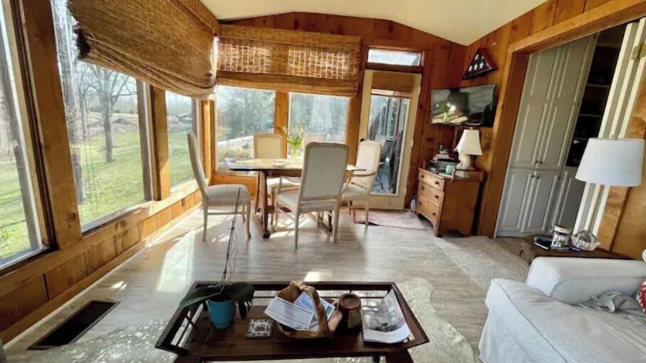 Photo of Livingroom in Clarksdale