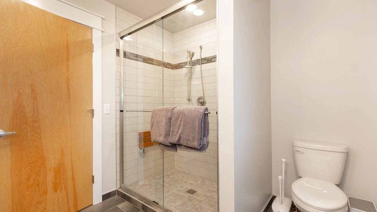 Photo of Bathroom in Four Corners