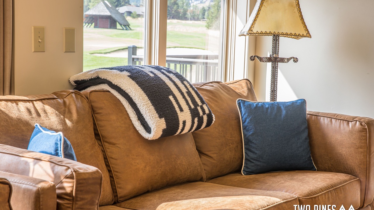 Photo of Livingroom in Big Sky Meadow Village