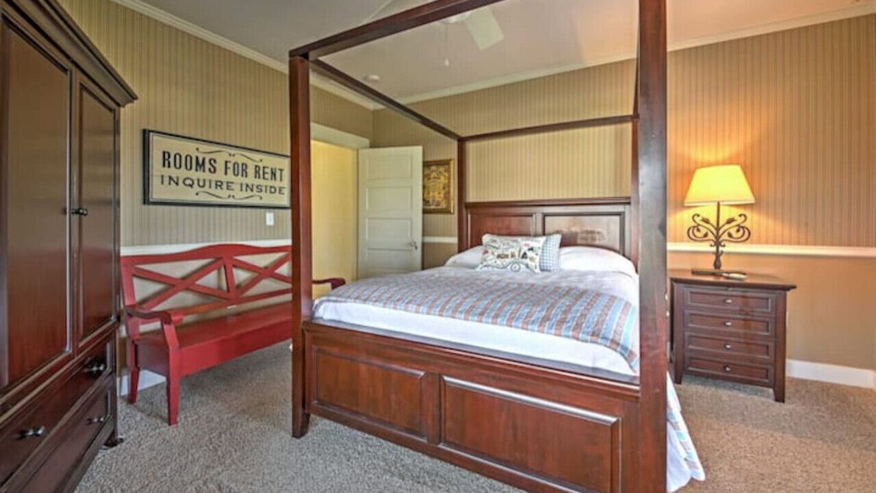 Photo of Bedroom in Prairie Lea