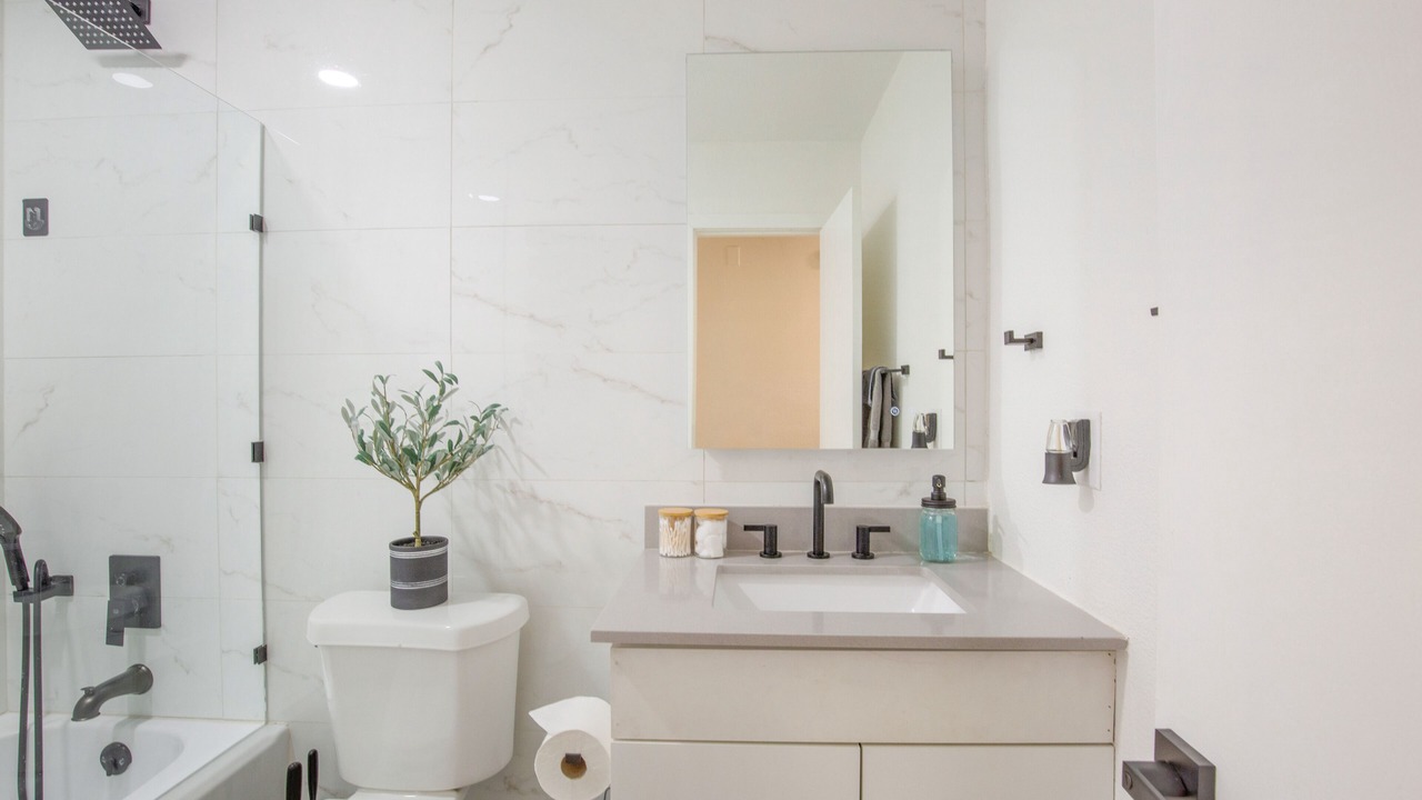 Photo of Bathroom in Franklin Park