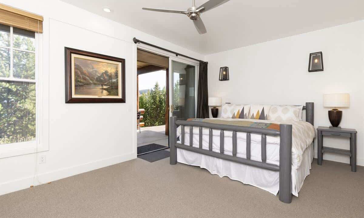 Photo of Bedroom in Saddle Ridge