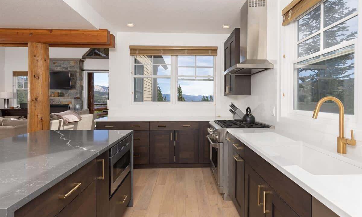 Photo of Kitchen in Saddle Ridge