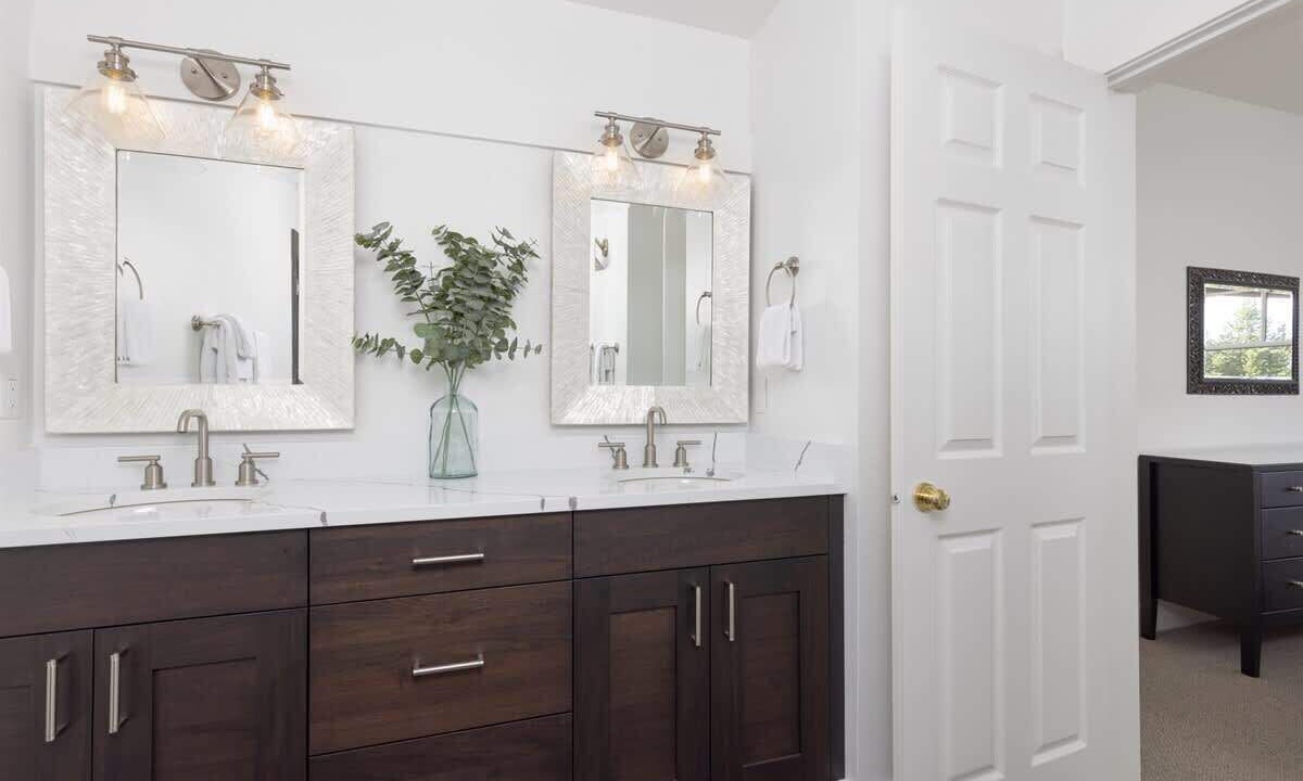 Photo of Bathroom in Saddle Ridge