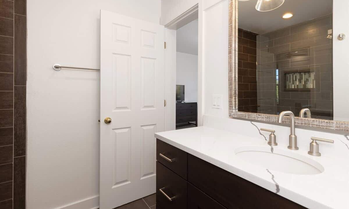 Photo of Bathroom in Saddle Ridge