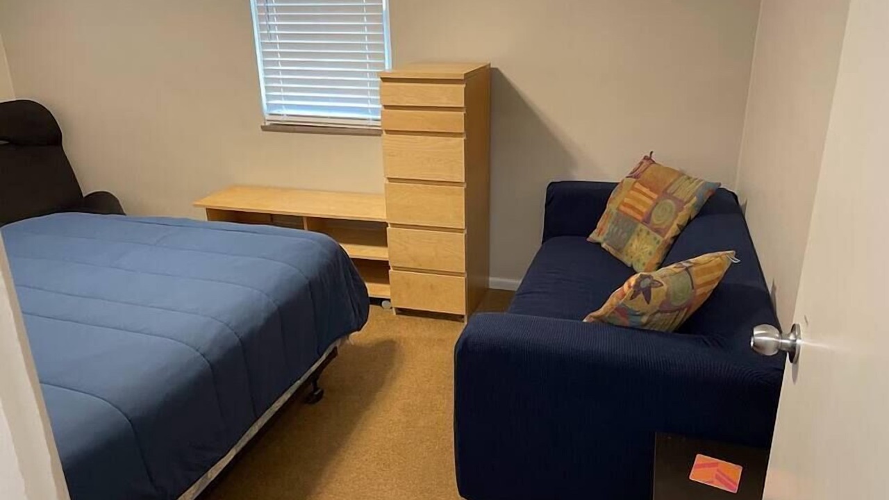 Photo of Bedroom in Near Eastside