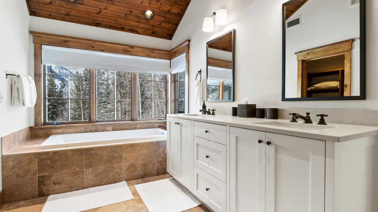Photo of Bathroom in John Dodge