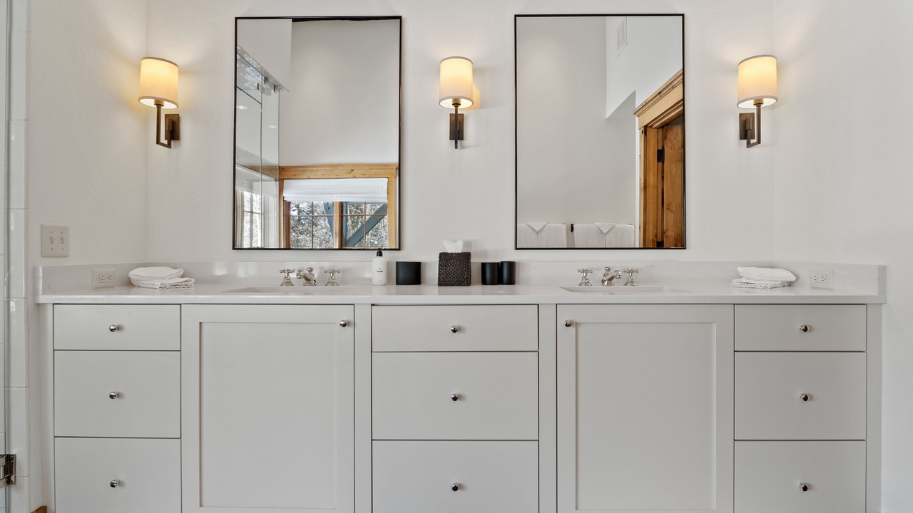 Photo of Bathroom in John Dodge