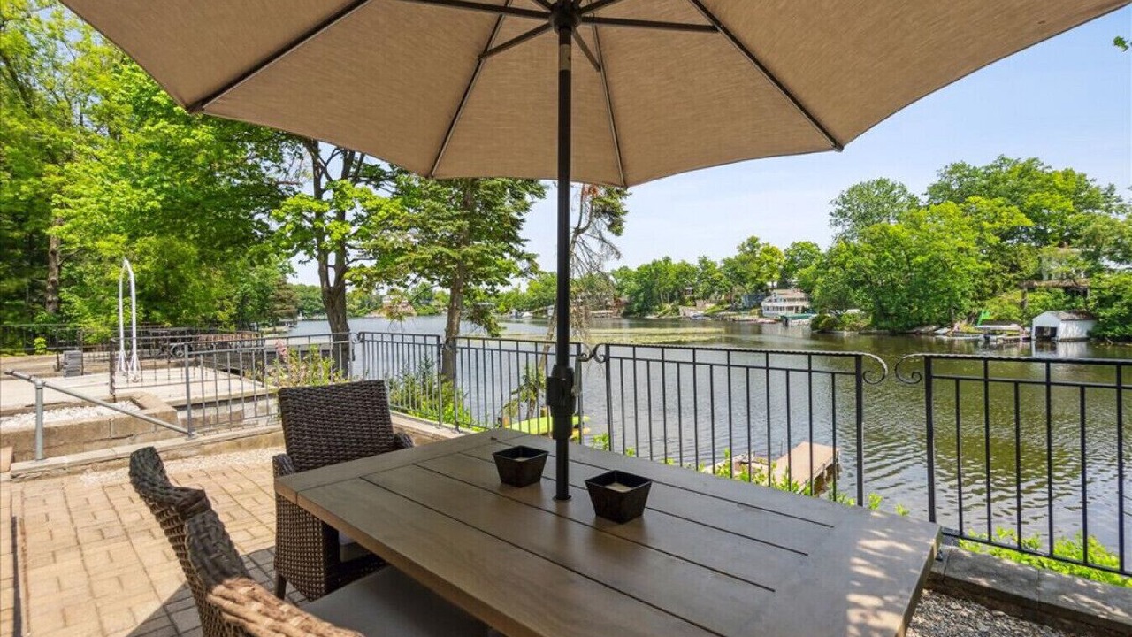 Photo of Outdoor in Lake Orion