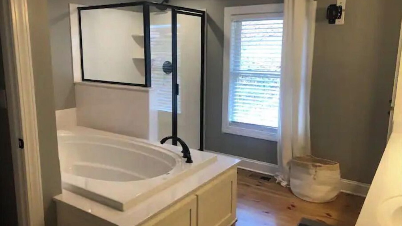 Photo of Bathroom in Ridgeway