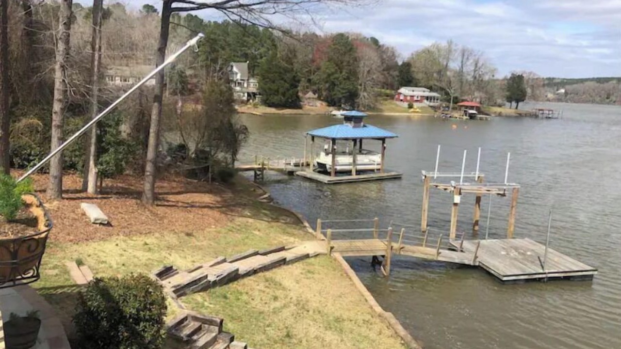 Photo of Others in Ridgeway