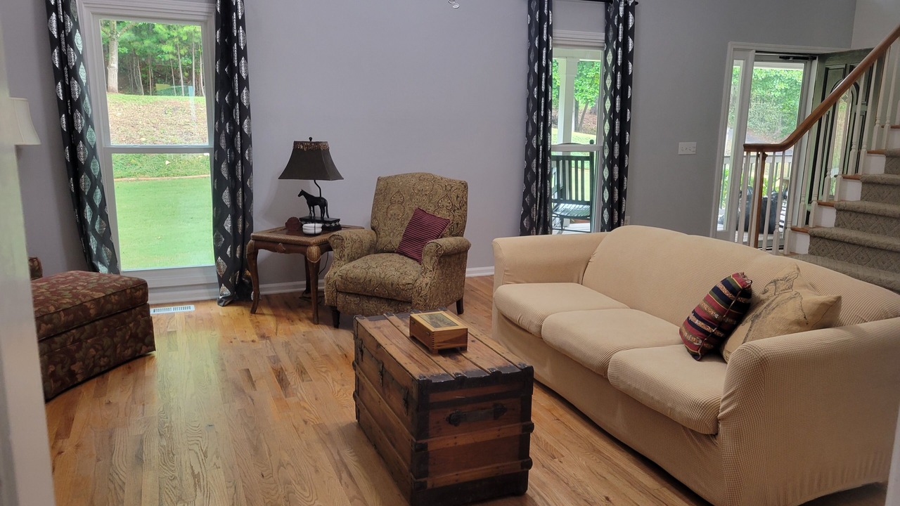 Photo of Livingroom in Woodstock