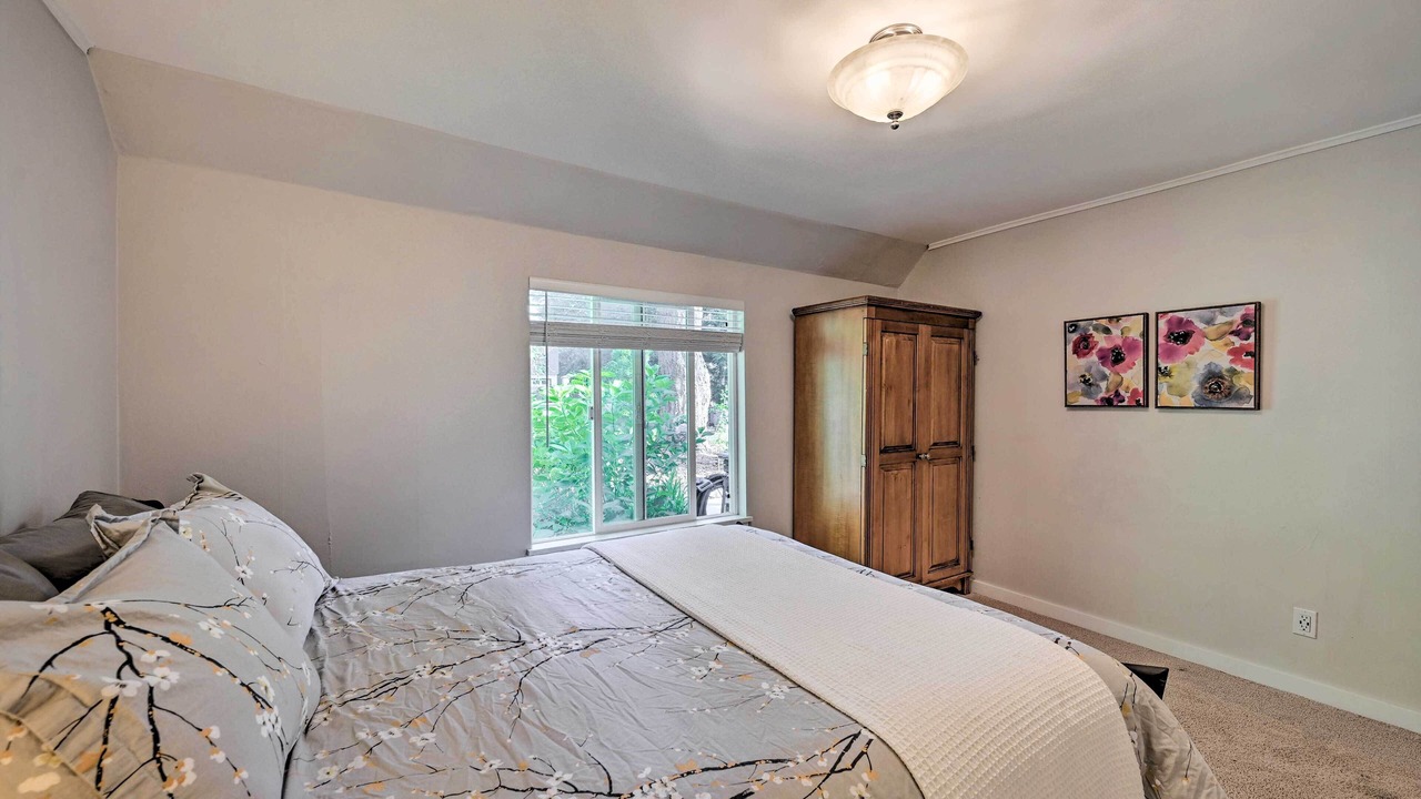Photo of Bedroom in Kirkland