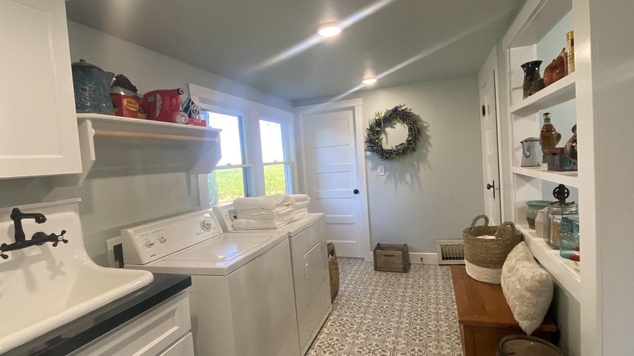 Photo of Bathroom in Buhl