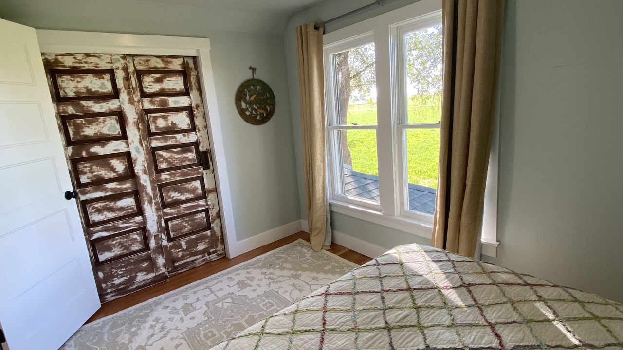 Photo of Bedroom in Buhl