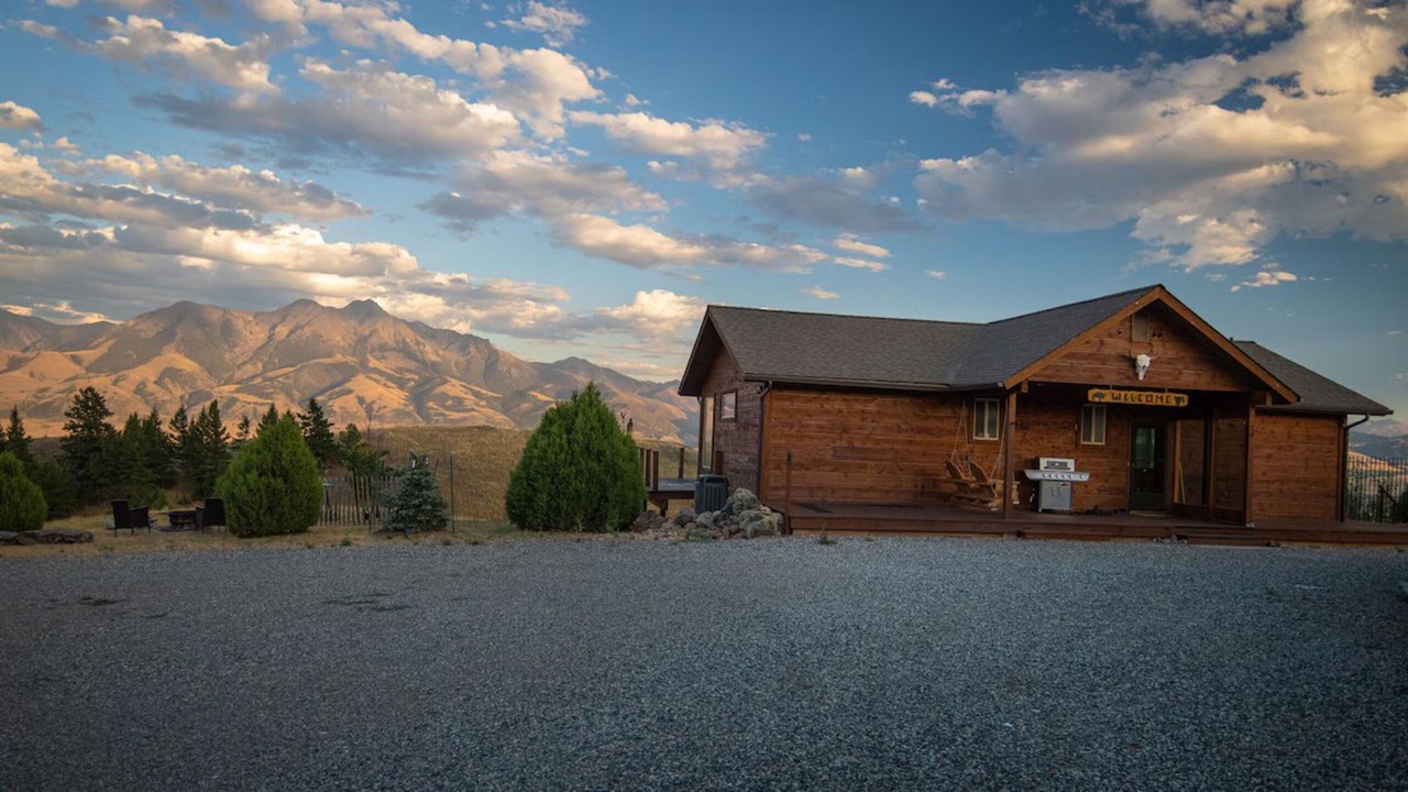 Photo of Outdoor in Emigrant