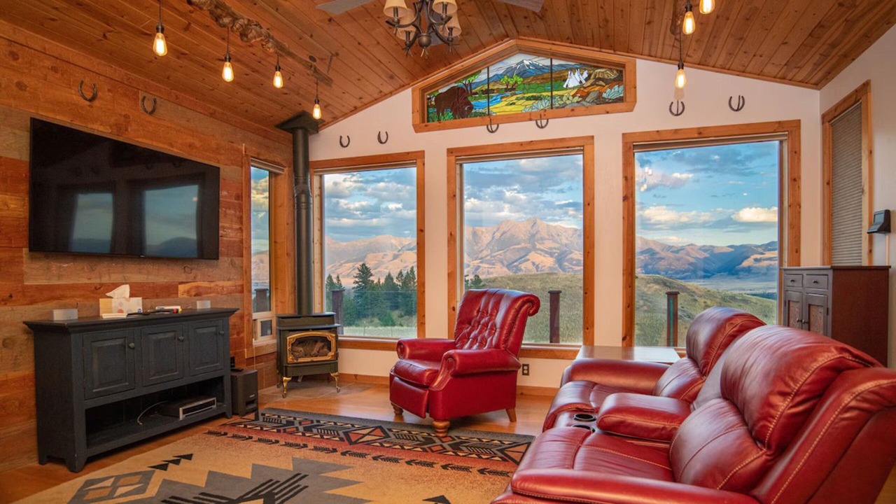 Photo of Livingroom in Emigrant