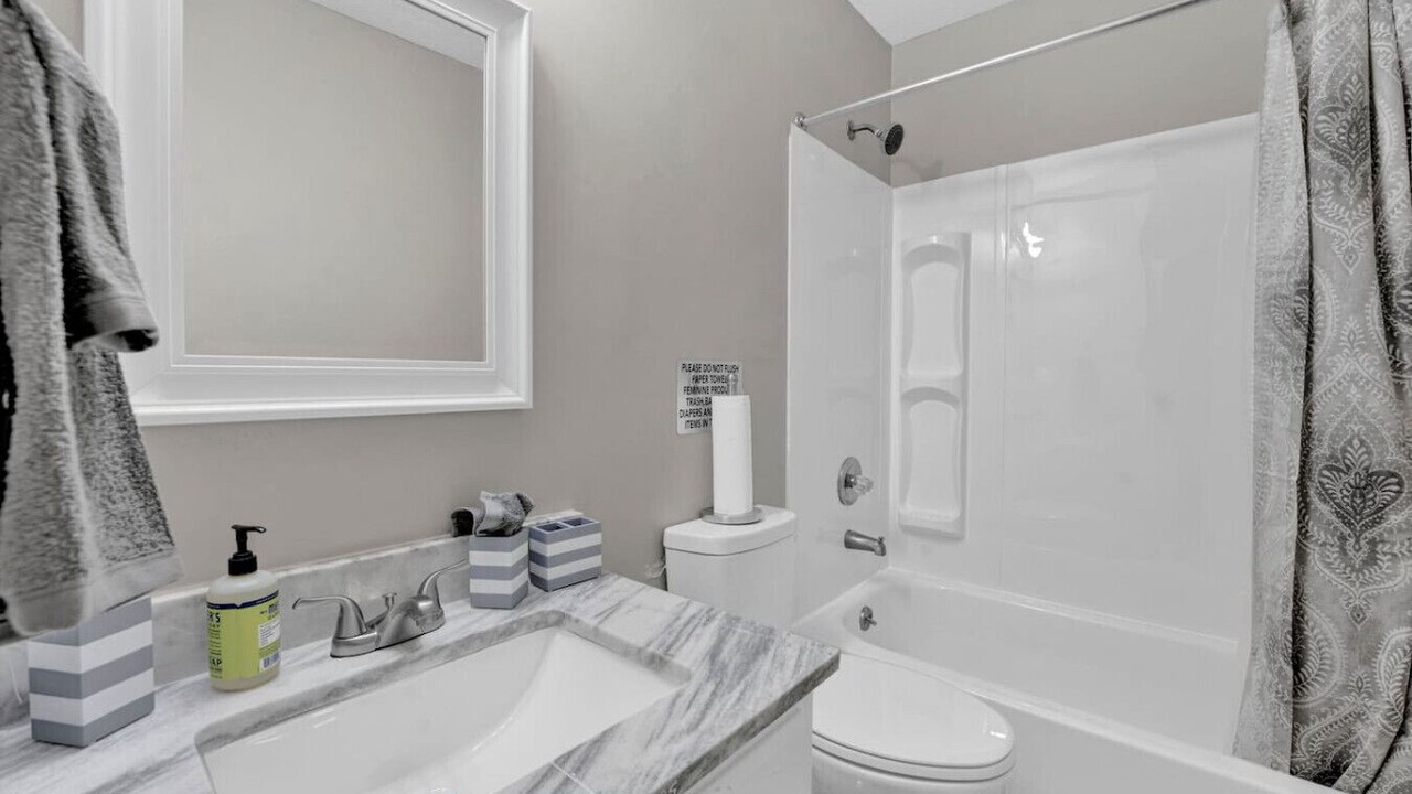 Photo of Bathroom in Ellendale