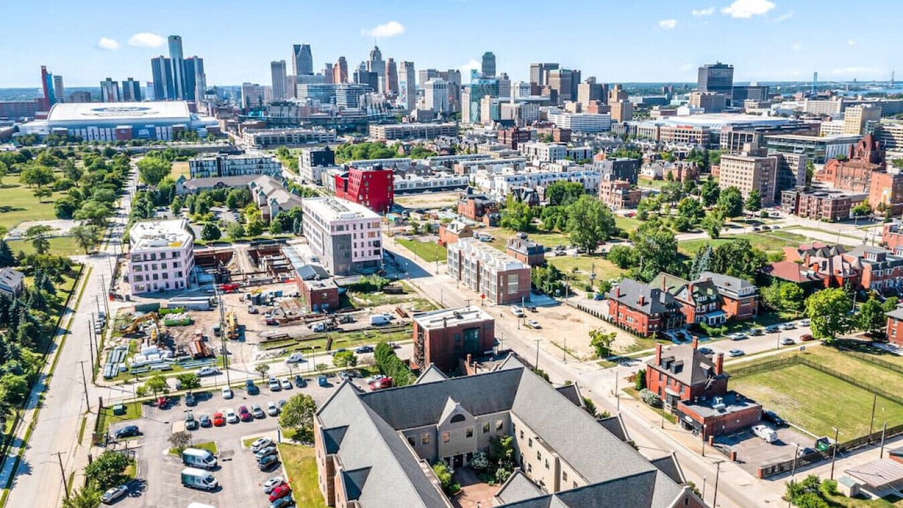 Photo of Others in Brush Park