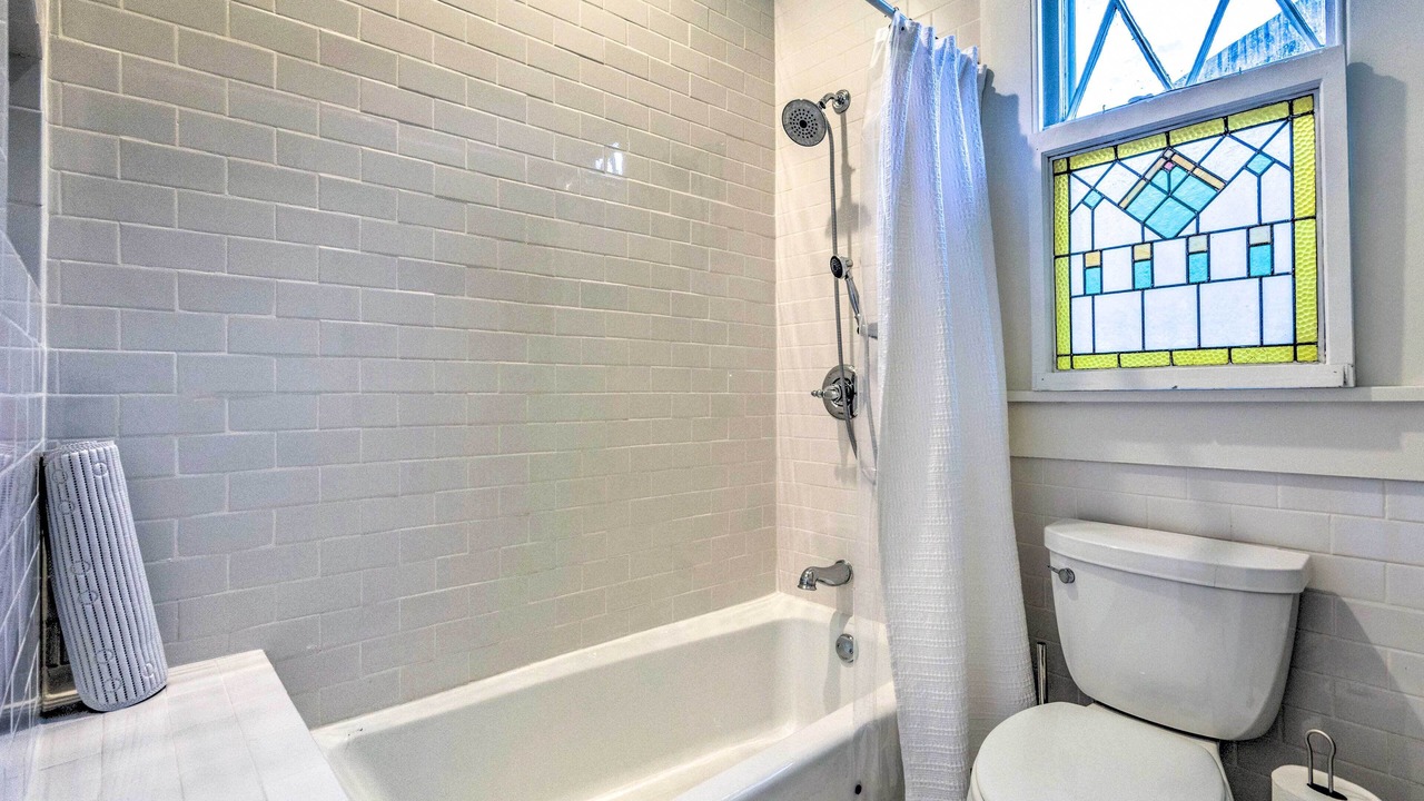 Photo of Bathroom in Hillcrest