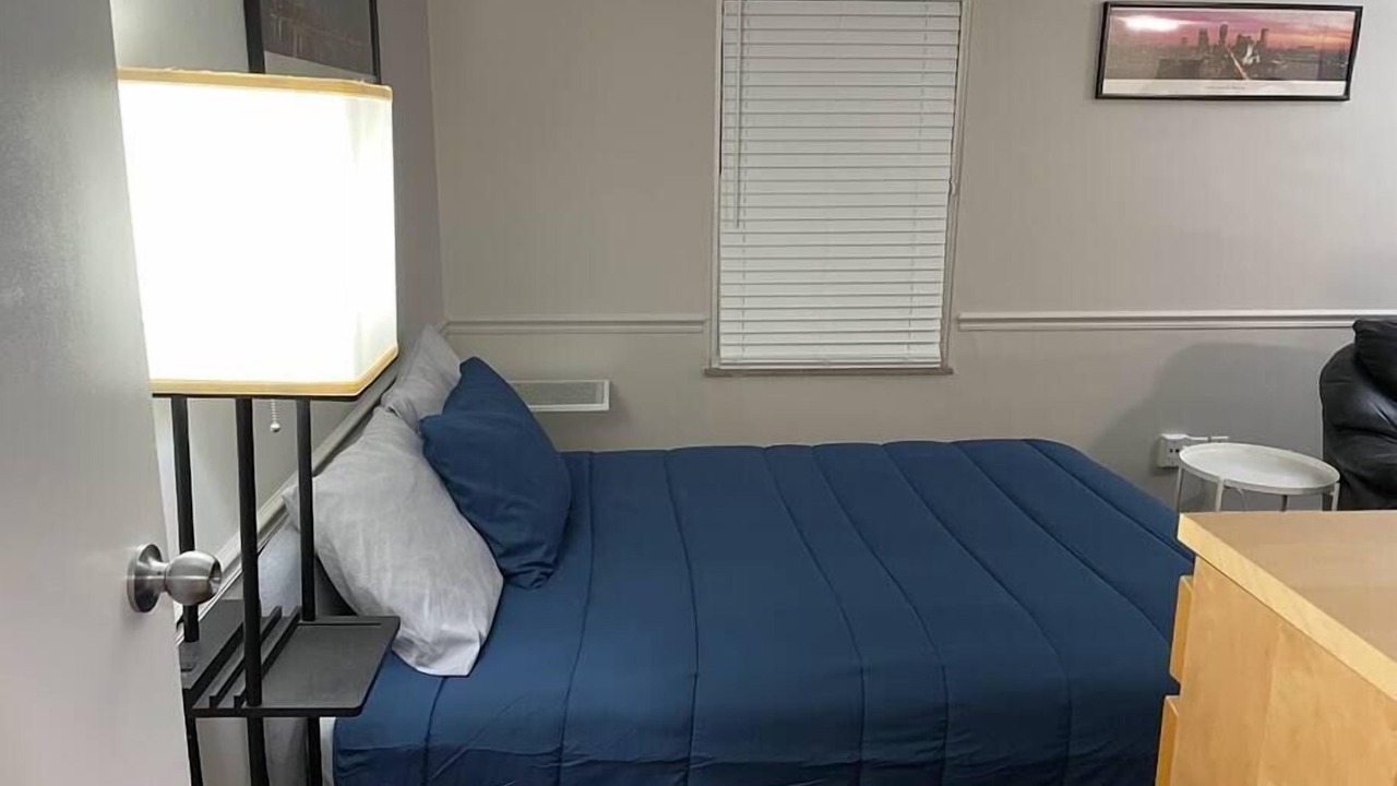 Photo of Bedroom in Near Eastside