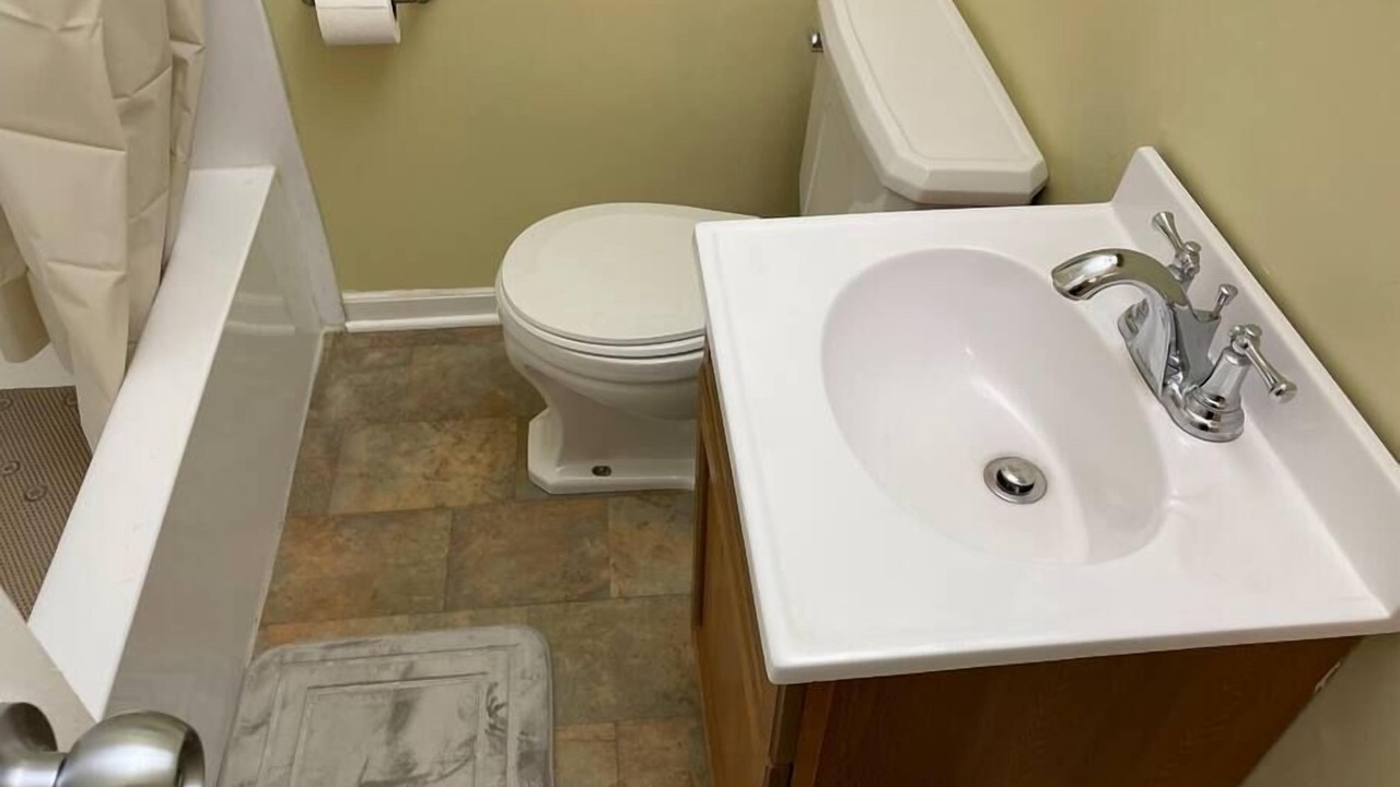 Photo of Bathroom in Near Eastside