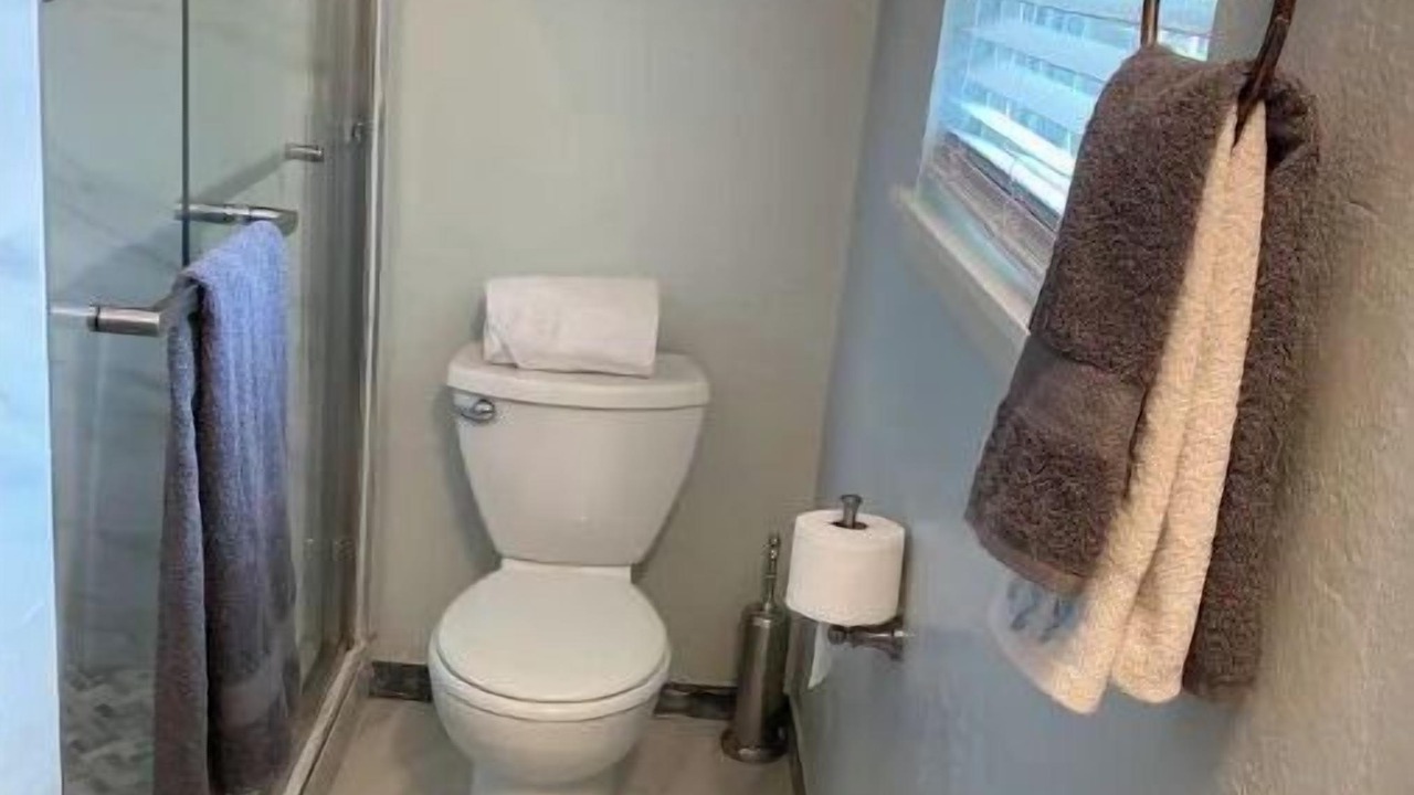 Photo of Bathroom in League City