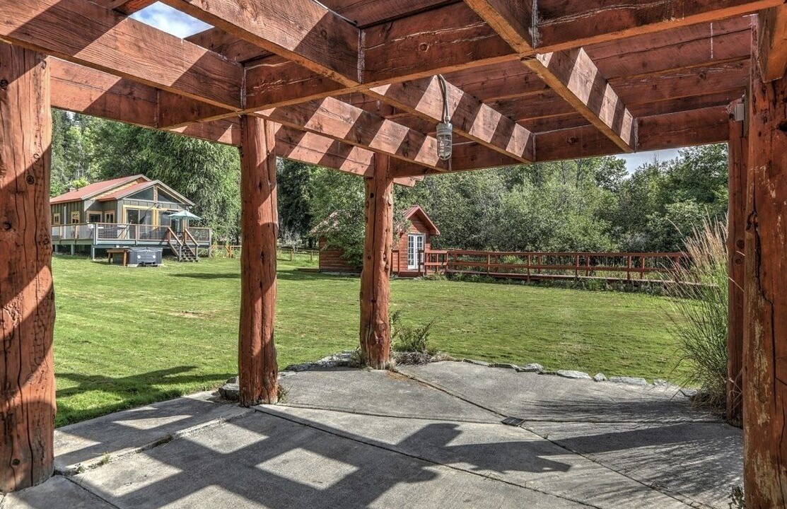 Photo of Patio Balcony in Elk