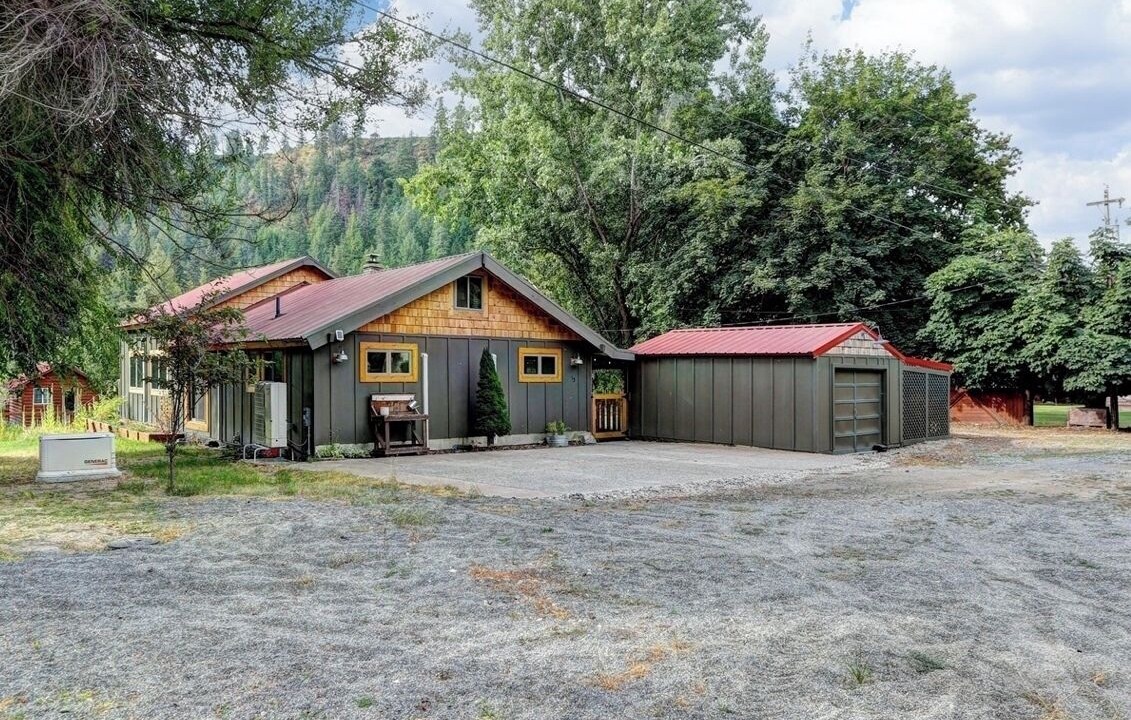 Photo of Outdoor in Elk