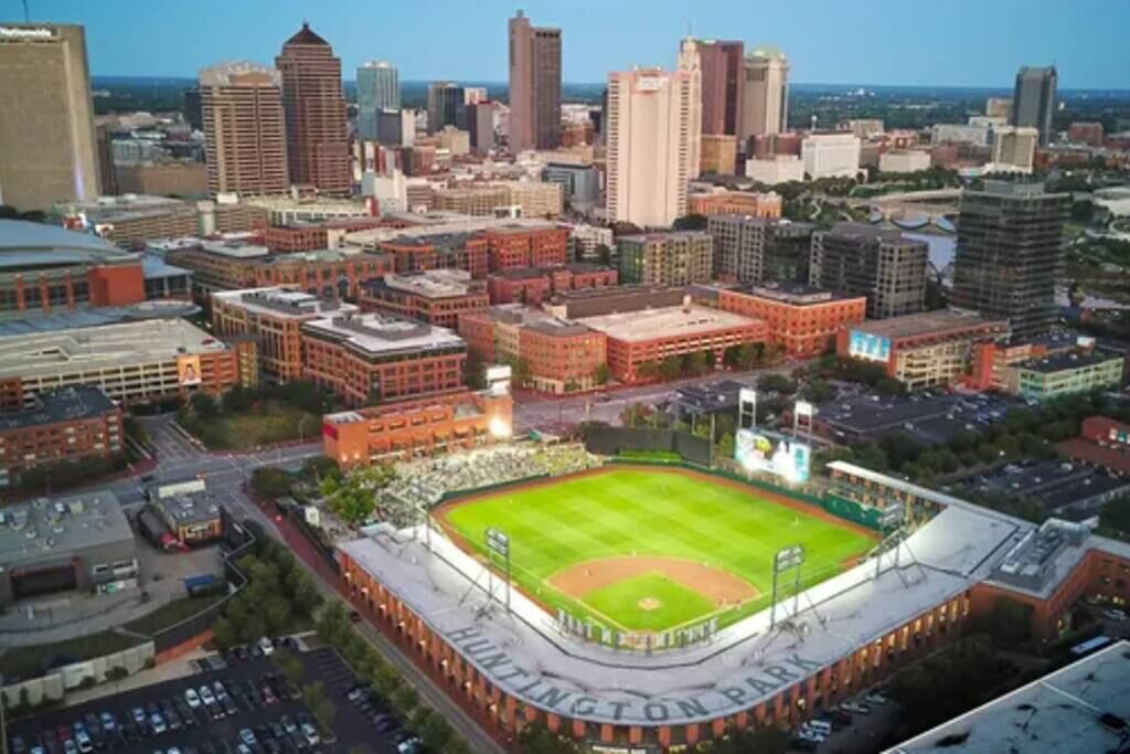 Photo of Others in Downtown Columbus