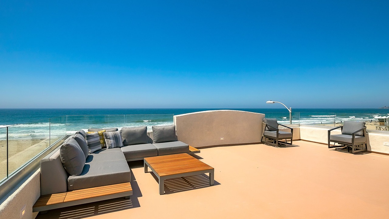Photo of Patio Balcony in Mission Beach