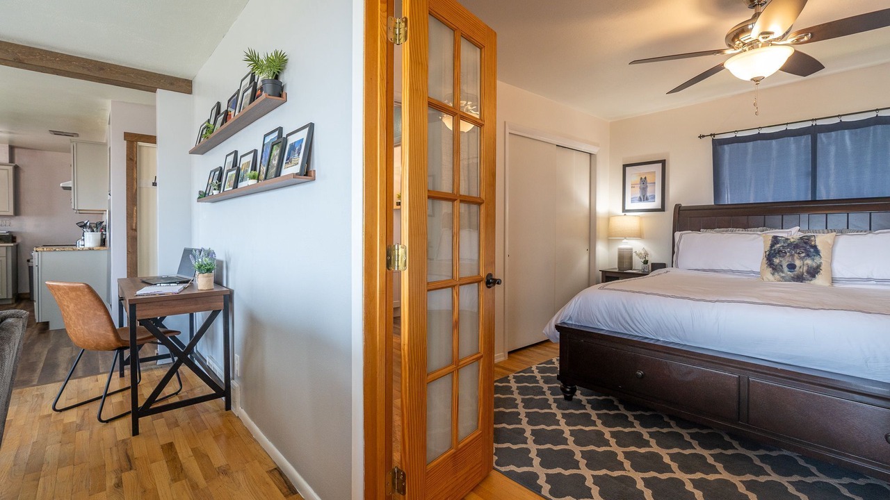 Photo of Bedroom in Livingston