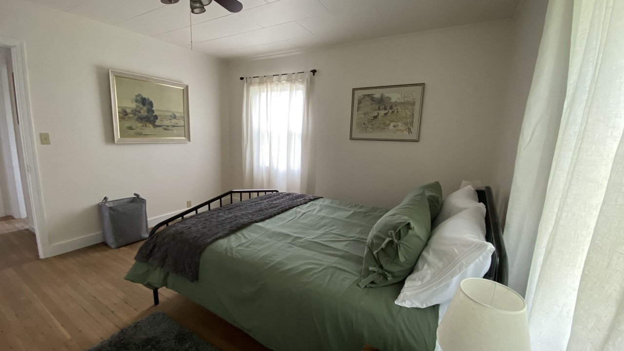 Photo of Bedroom in Baker County