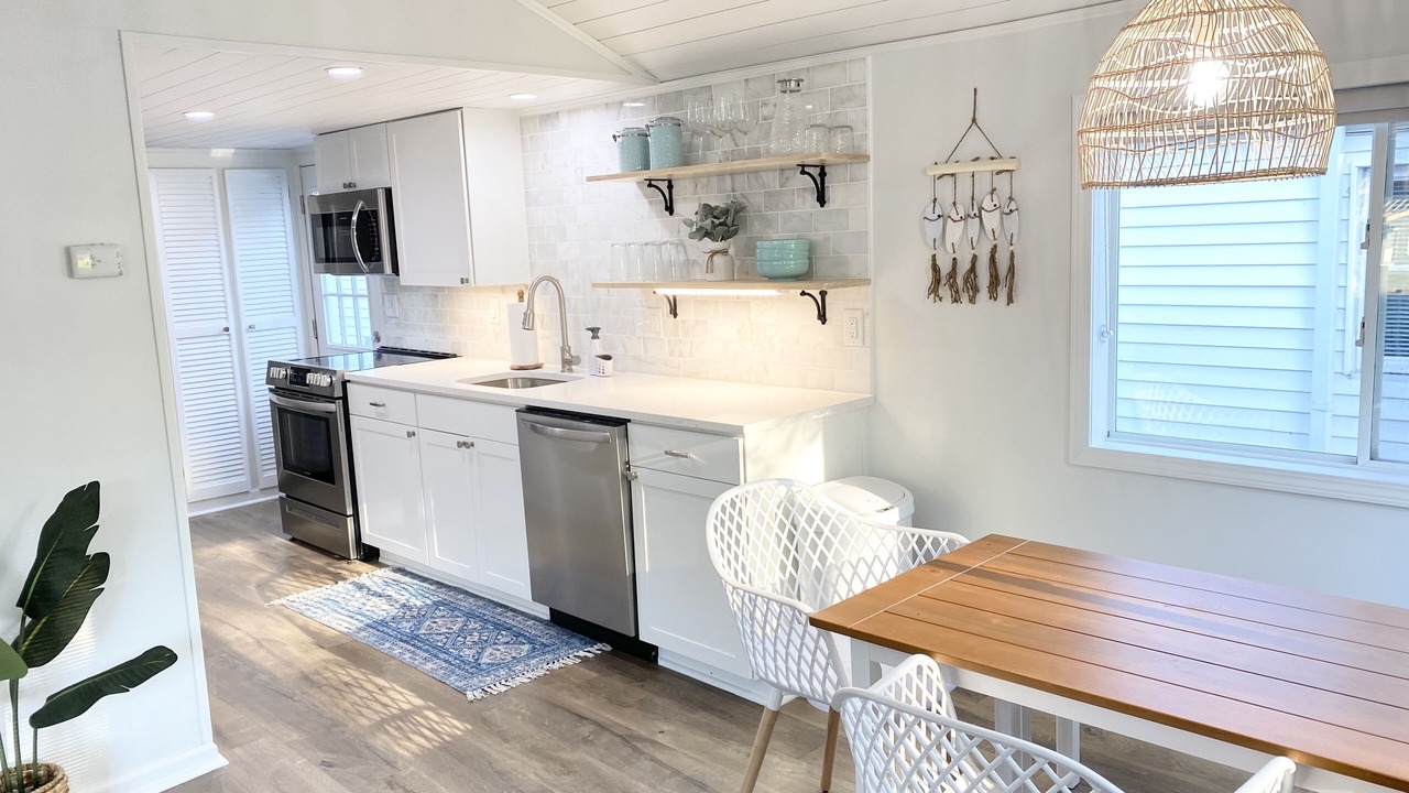 Photo of Kitchen in Lakeview