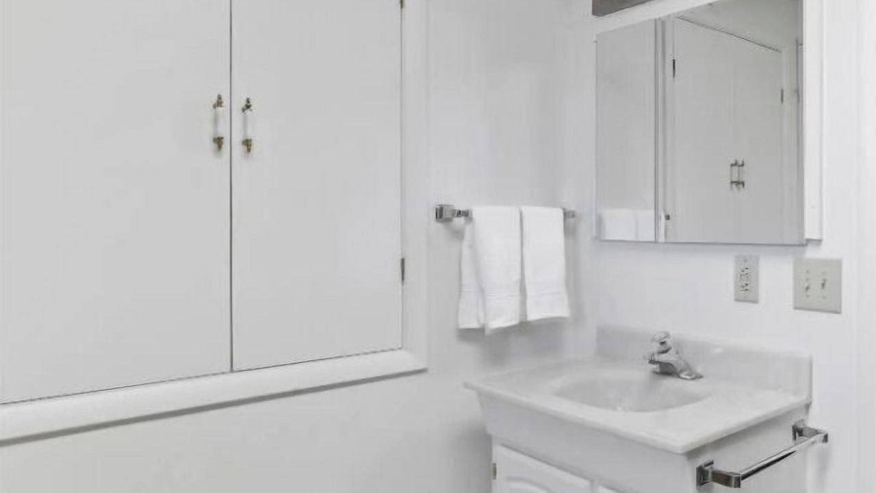 Photo of Bathroom in Cascade