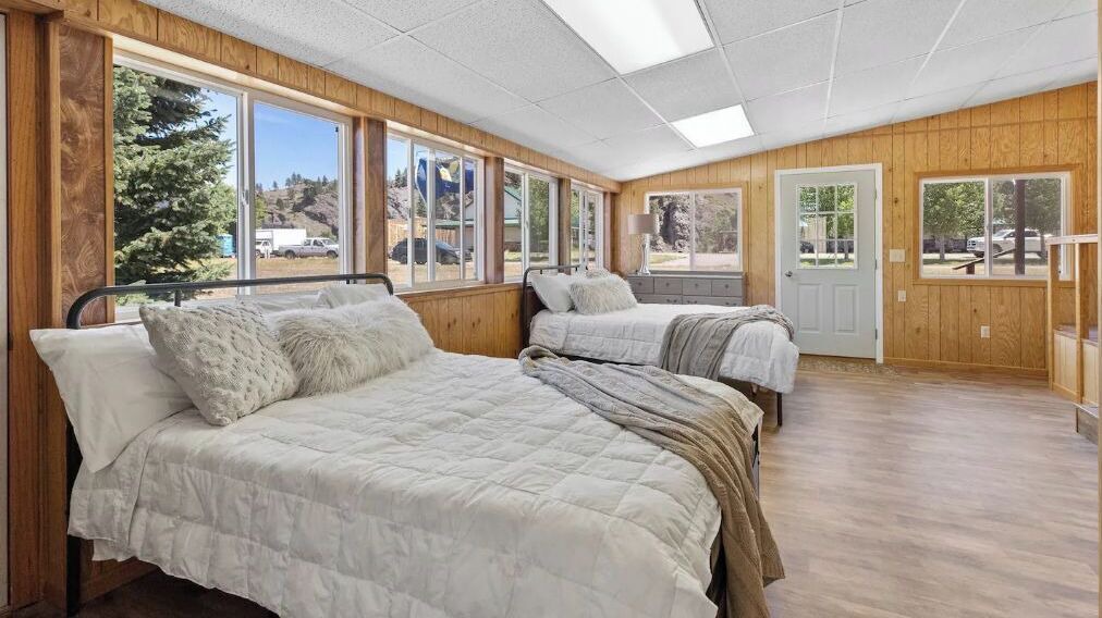 Photo of Bedroom in Cascade