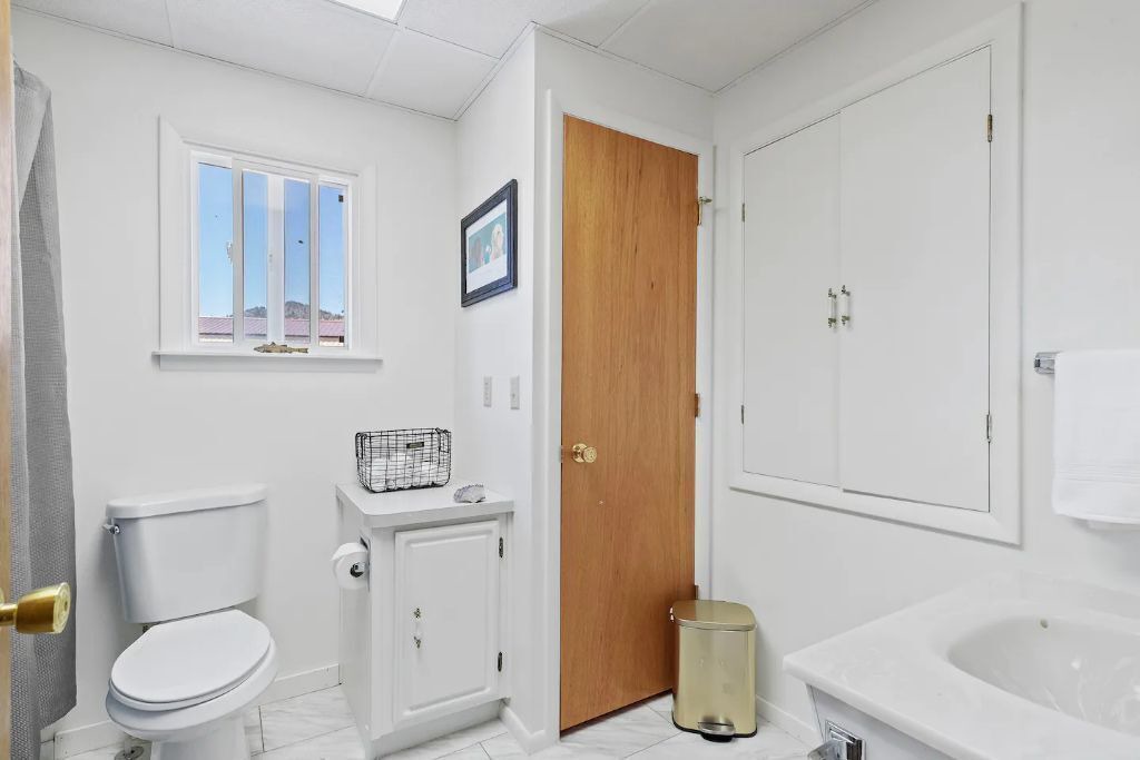 Photo of Bathroom in Cascade