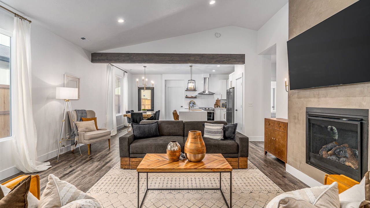 Photo of Livingroom in Mica