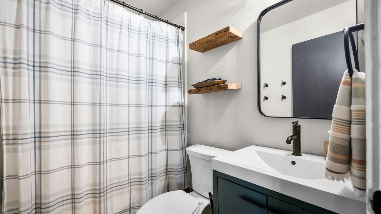 Photo of Bathroom in Kyle