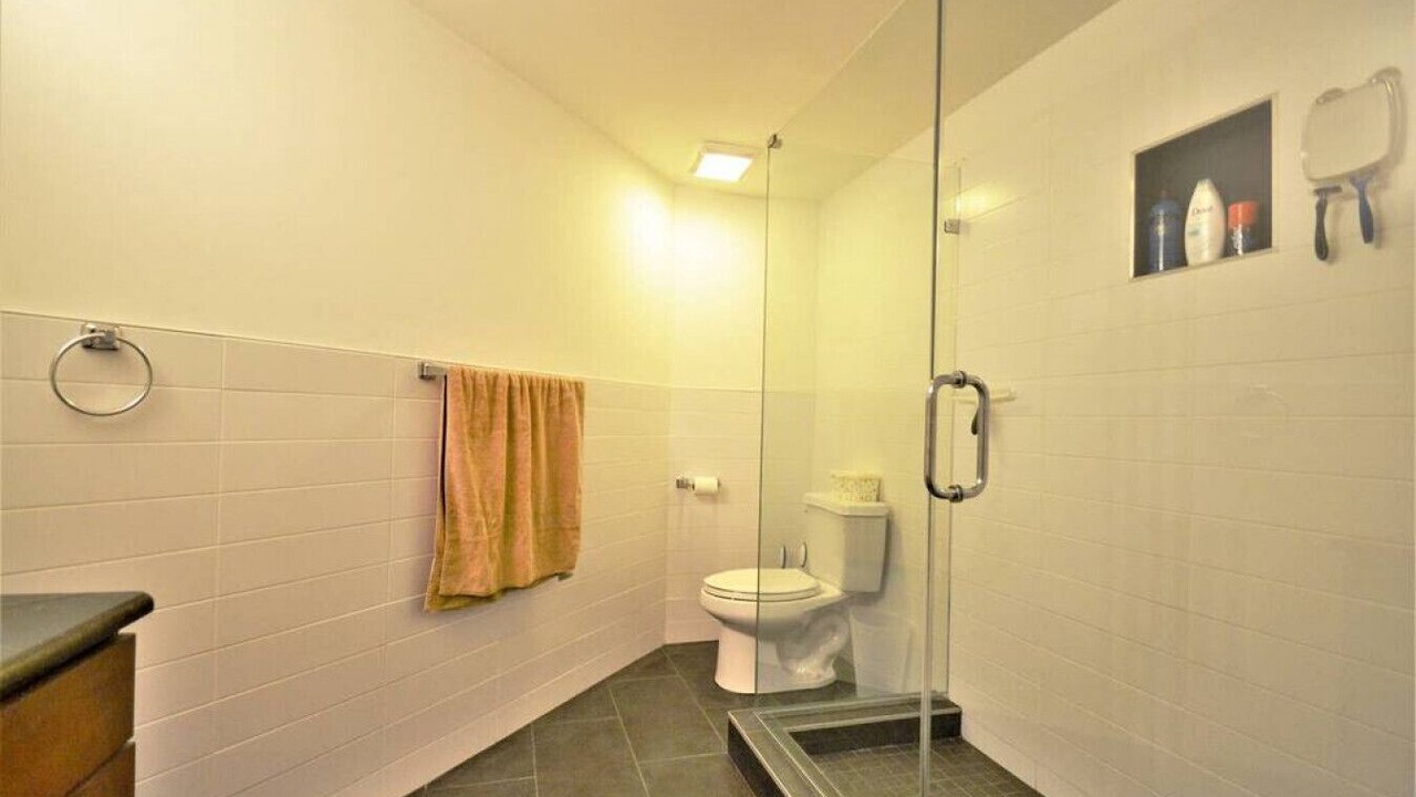 Photo of Bathroom in Old City