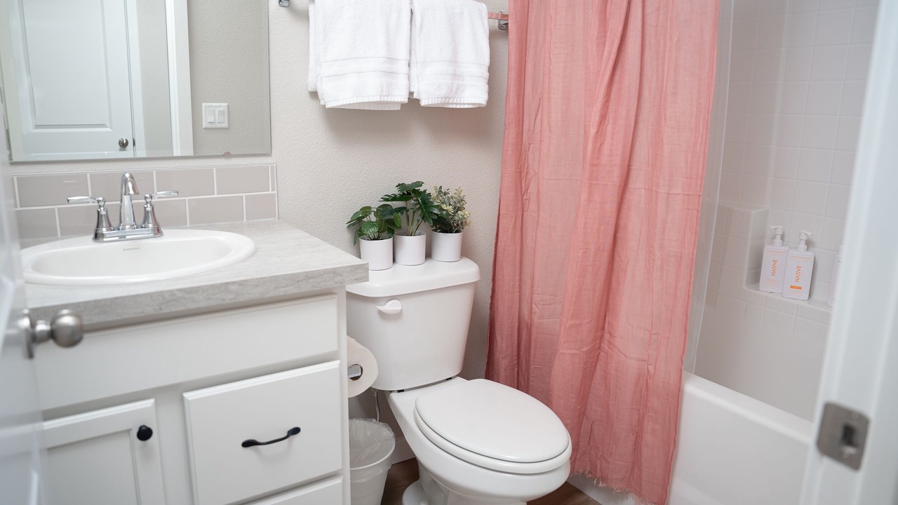 Photo of Bathroom in Southwest Ada County Alliance