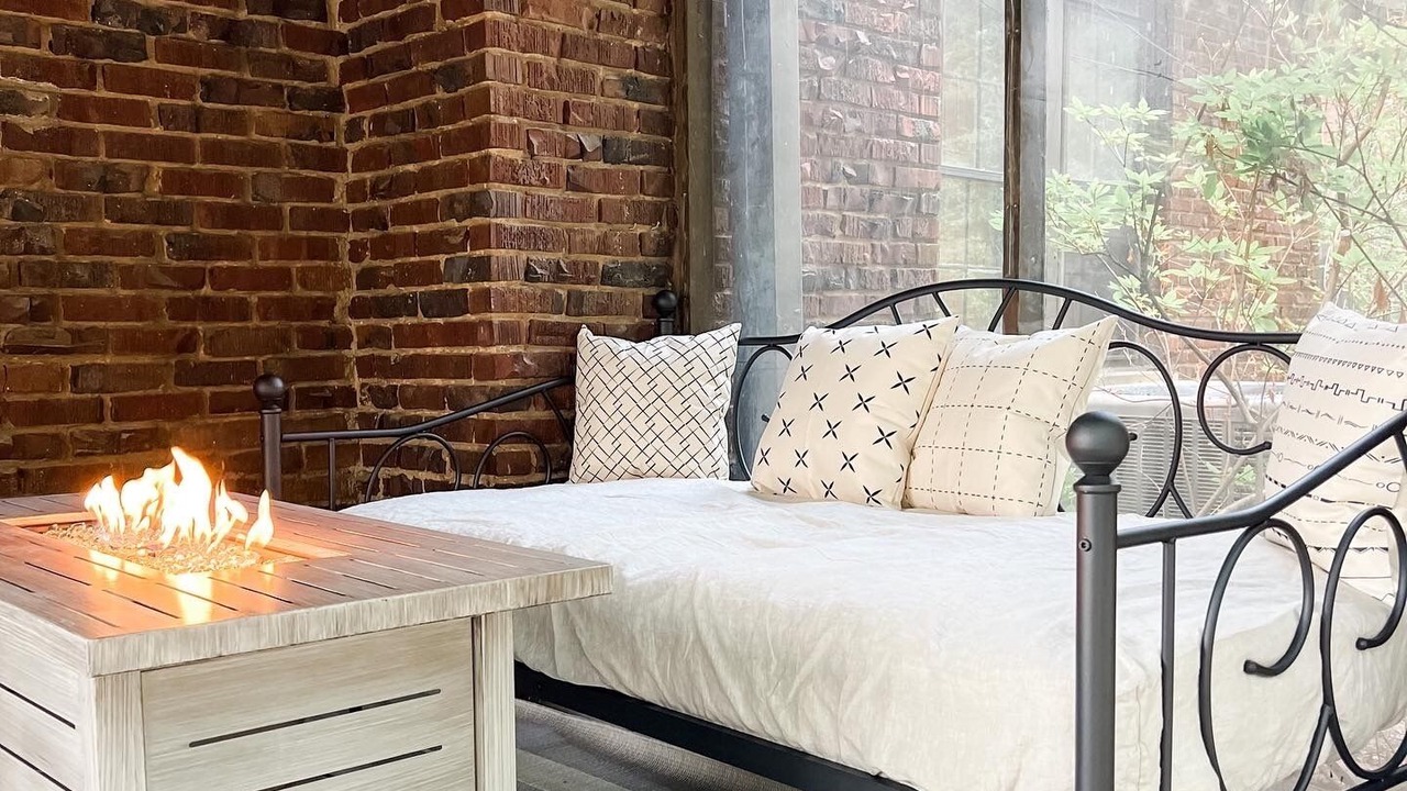 Photo of Bedroom in Central Gardens
