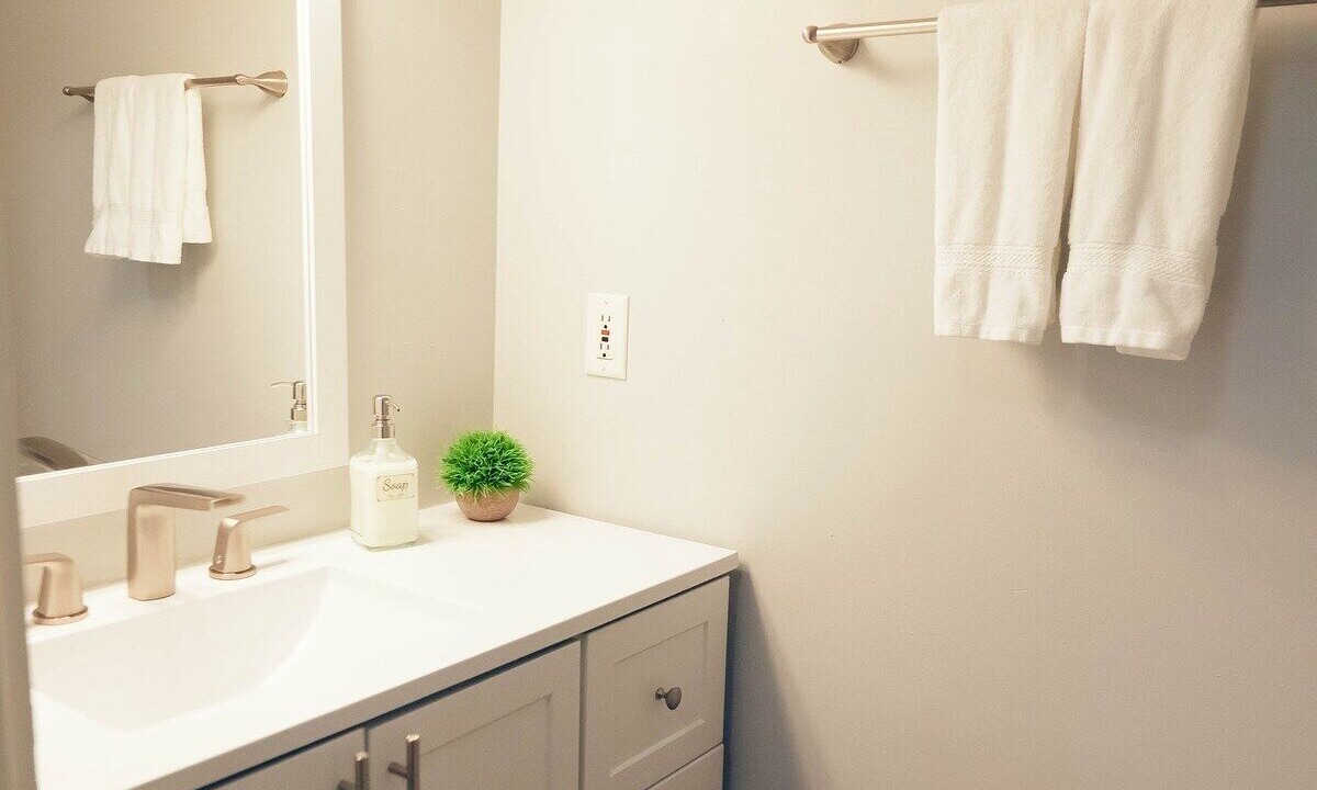 Photo of Bathroom in Near Northside