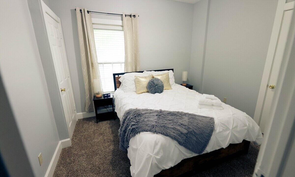 Photo of Bedroom in Near Northside