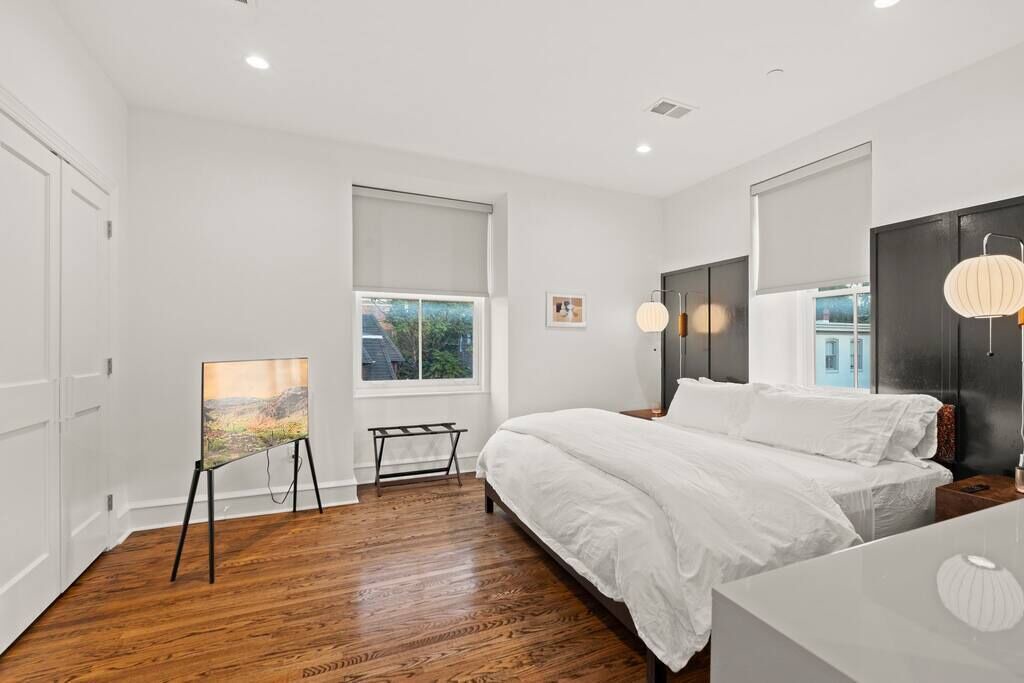 Photo of Bedroom in Center City